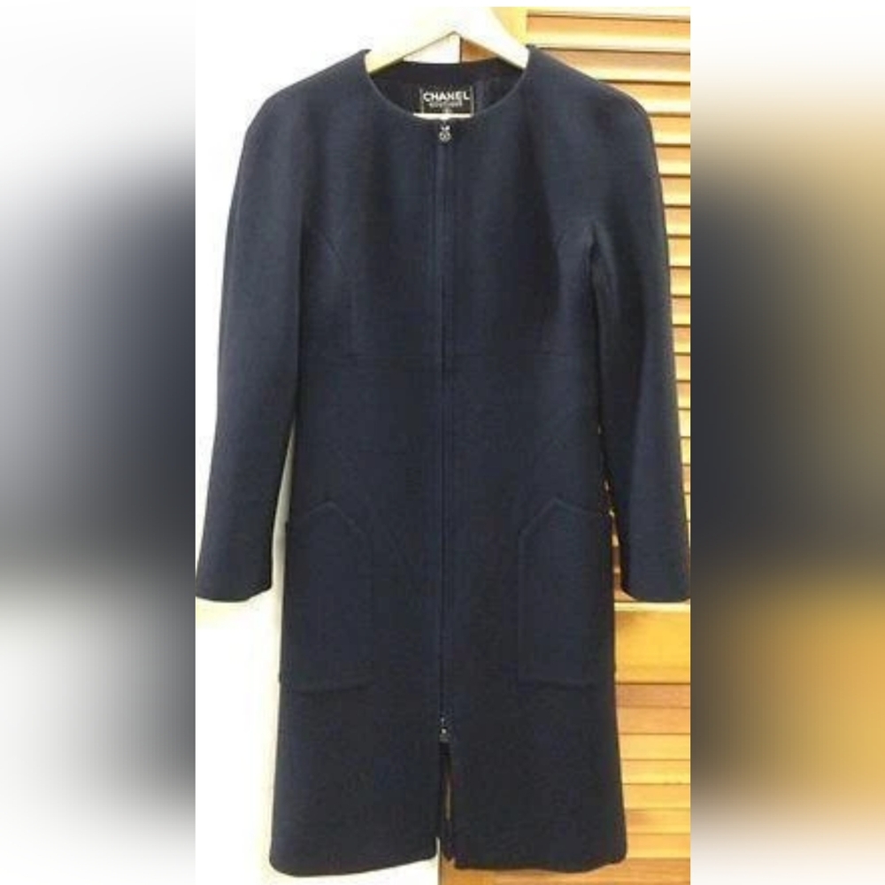 Chanel 100%‎ Wool Awith Silk Lining Jacket